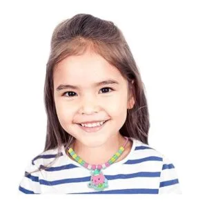 Tara Toys DreamWorks Juego de collar de casa de muñecas_6