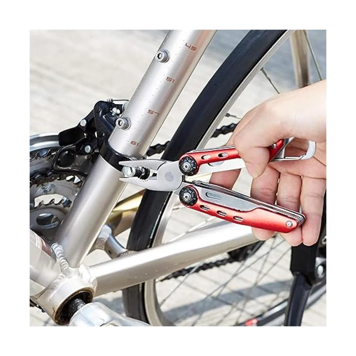 Herramienta multiusos 10 en 1 con funda de nailon._7