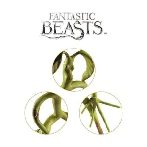 The Noble Collection Bowtruckle Pickett flexible_5