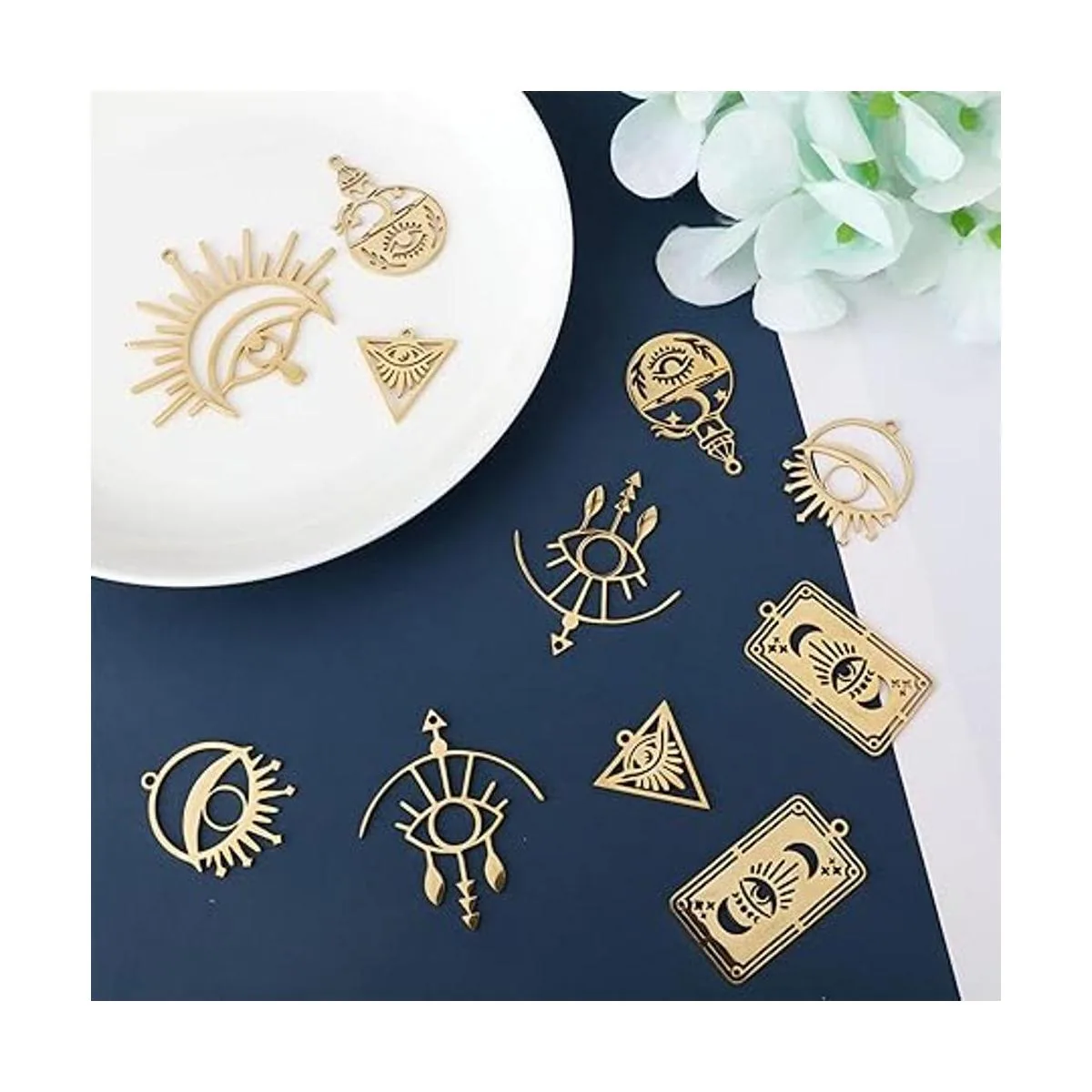 DICOSMETIC Colgante de acero inoxidable de ojo egipcio con_4