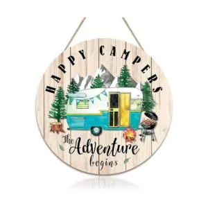 TOARTi Happy Campers Placa colgante de madera para colgar_1