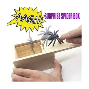 LCKLA Kit de bromas de goma realistas cucarachas falsas_6