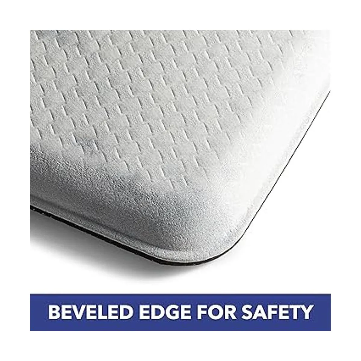 Tapete CozyLiving de cuadros blancos y negros_3