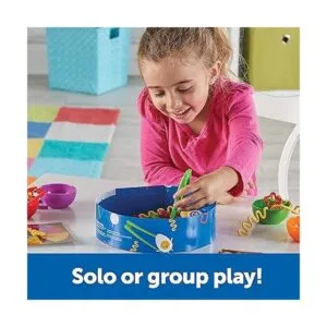 Learning Resources Noodle Knockout Juego de motor fino_4