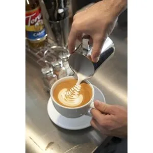 Rattleware Jarra espumadora de leche Latte Art de 20 onzas_5