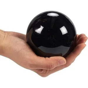 Esfera pequeña de bola de cristal de obsidiana negra con_4