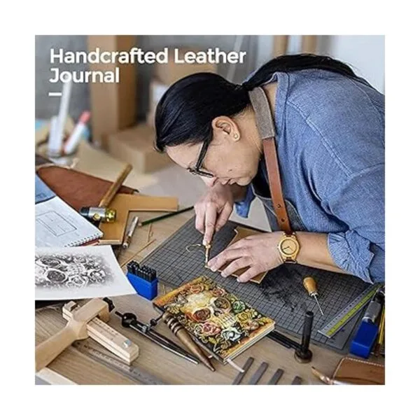 Diario de cuero en relieve con calavera cuaderno vintage_3