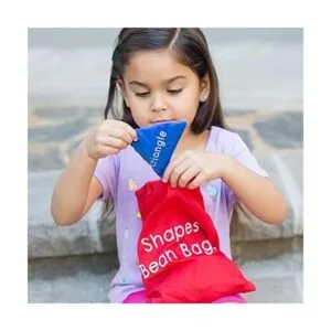 Educational Insights Bolsas rellenas de formas_6