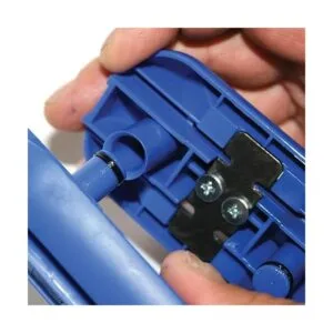 Bordeadora con hojas de acero al carbono_3