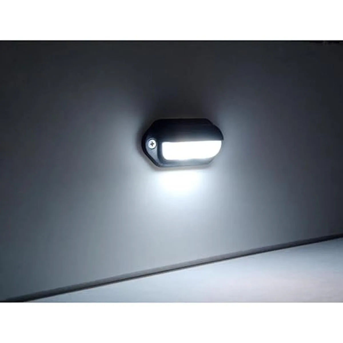 Dream Lighting Lámpara LED de cortesía_4