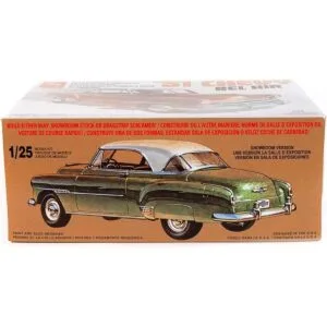 AMT 125 Escala 1951 Chevy Bel Air Model Kit_4