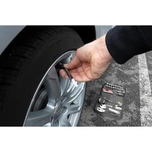 Juego de herramientas compacto de 38 unidades Performance_5