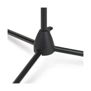 Soporte para micrófono de trípode MS7700B en escenario_6