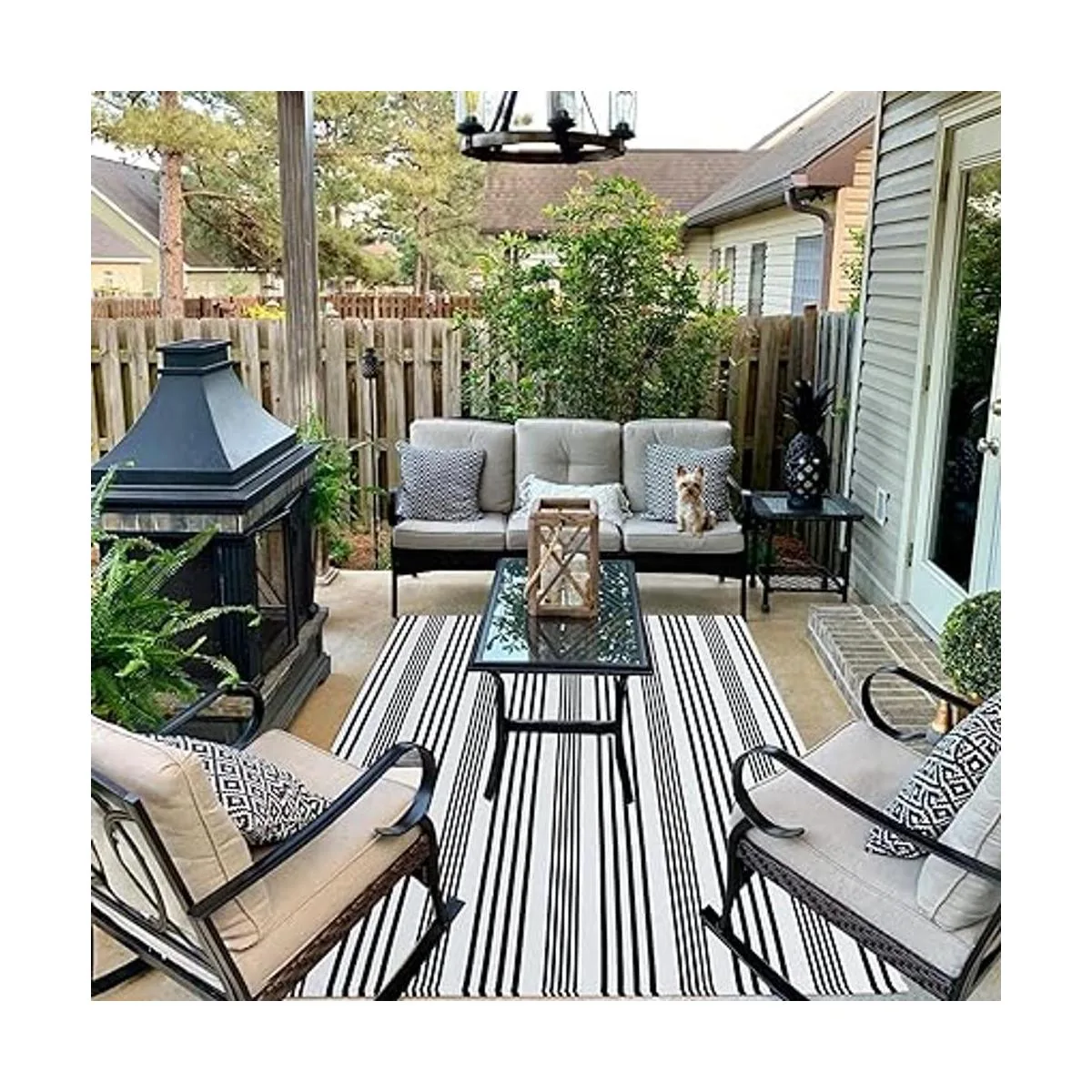 Alfombra a rayas blancas y negras para interiores y_7