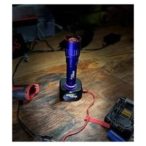 Clore Automotive LightNCarry LNC375 Linterna de 750 lúmenes_4