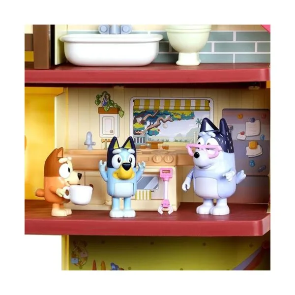 Bluey Ultimate Lights Sounds Playhouse Toy Box_5