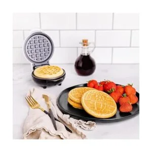 Uncanny Brands Death Star Mini wafflera Electrodoméstico_3