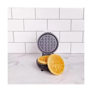 Uncanny Brands Death Star Mini wafflera Electrodoméstico_6