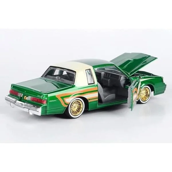 Motormax 79023 Regal 3.8 SFI Turbo Green Metálico y Crema_3