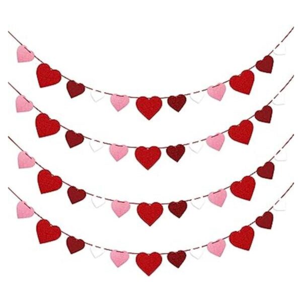 Guirnalda de corazón de fieltro para el día de San