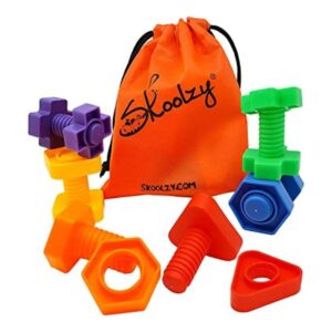 Juguete para niños de prescolar a base de tornillos y_1