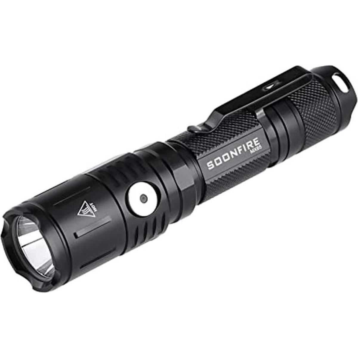 Soonfire MX65 Linterna táctica de 1060 lúmenes integrada