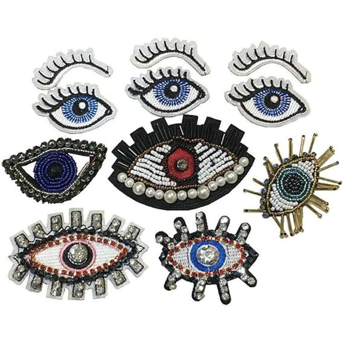 11 parches con diseño de corazón de lentejuelas y ojos