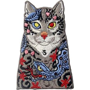 Gatos con y hojas de serpiente tatuaje parche bordado_1