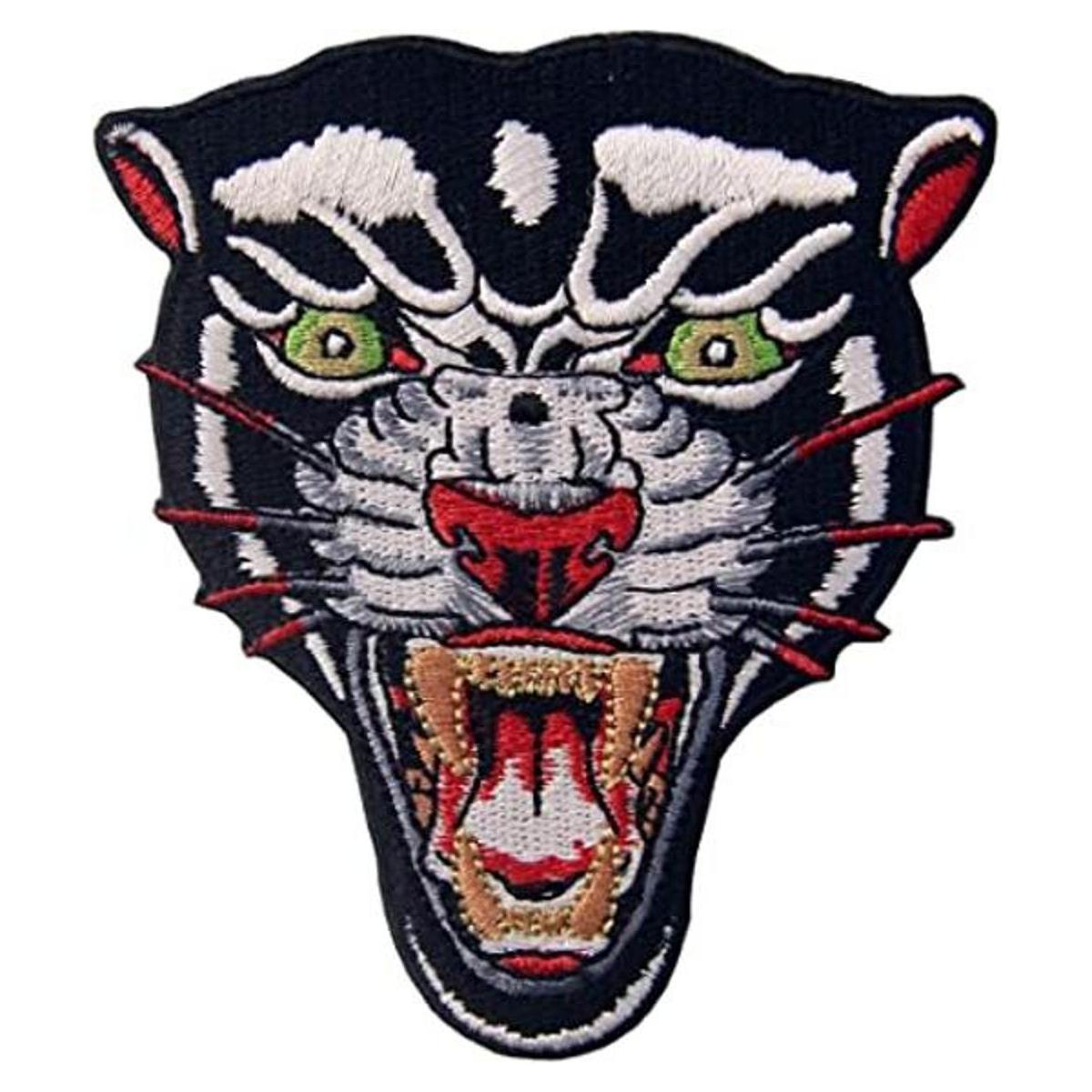 Parche bordado de The Roaring Panther para coser o planchar