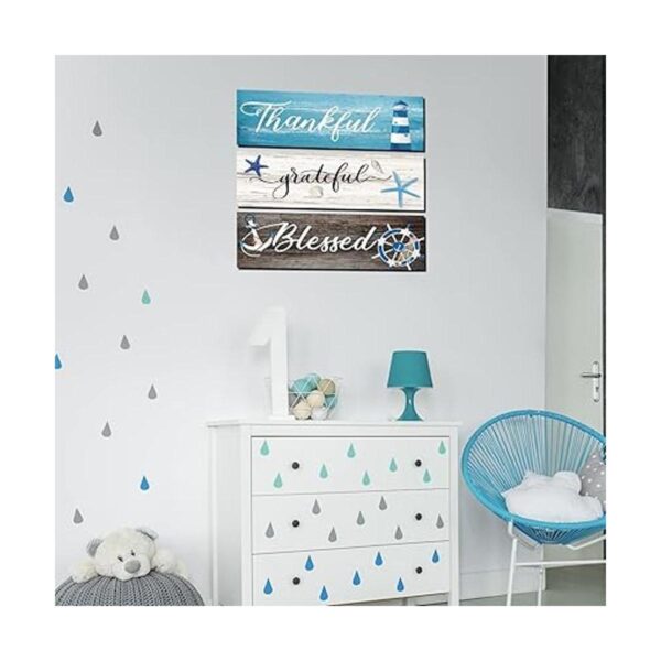 3 carteles de madera de madera con texto en inglés