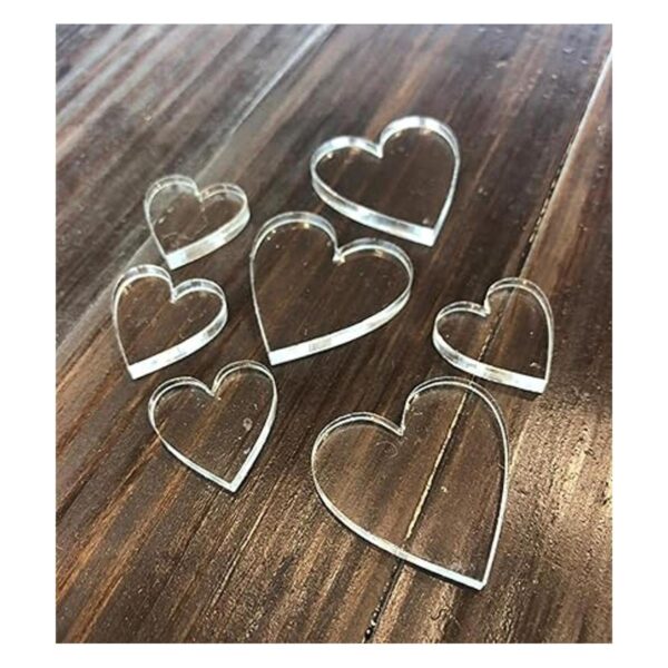 Tarjeta de acrílico transparente con forma de corazón en_2