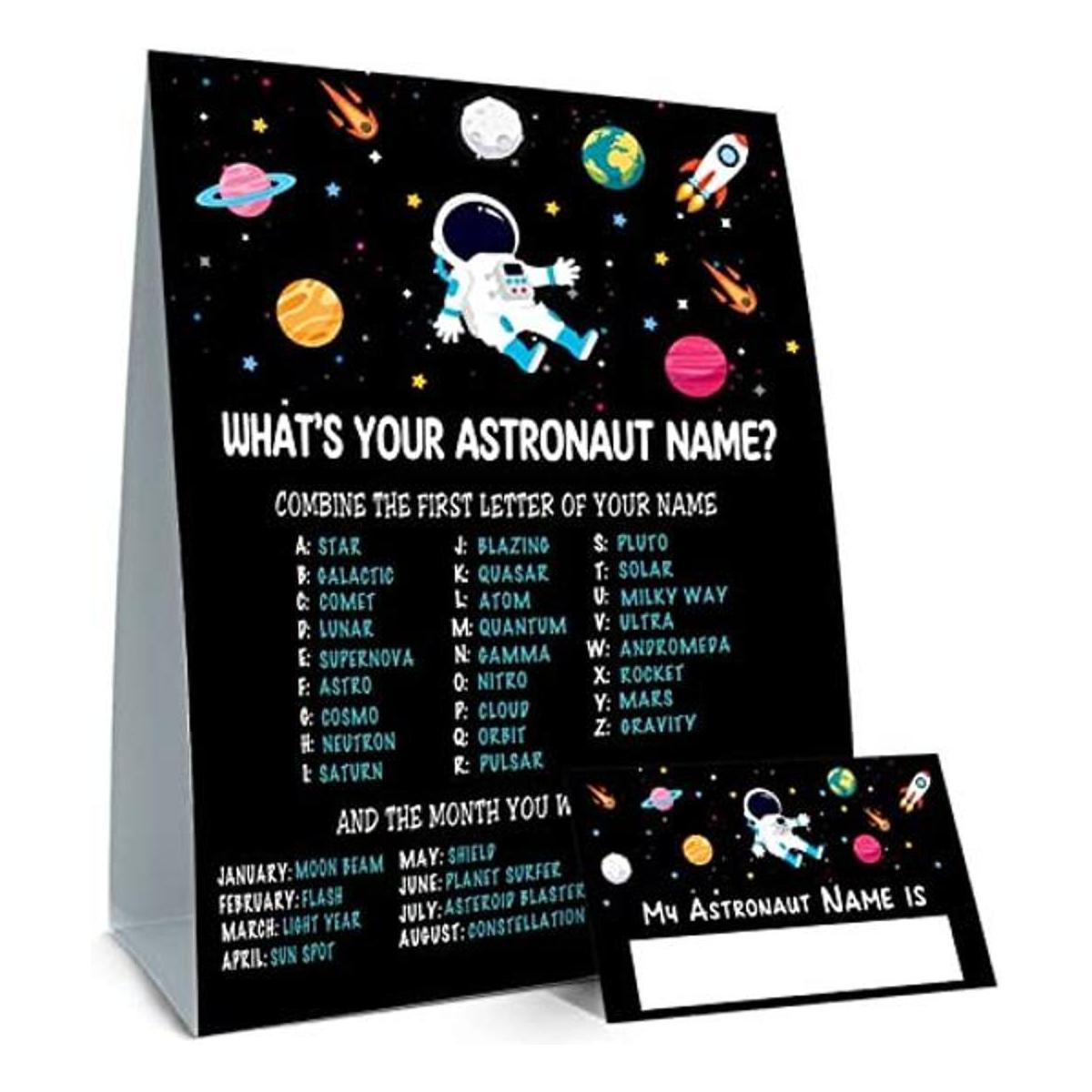 What is Your Astronaut Name Game letrero de juego y 30