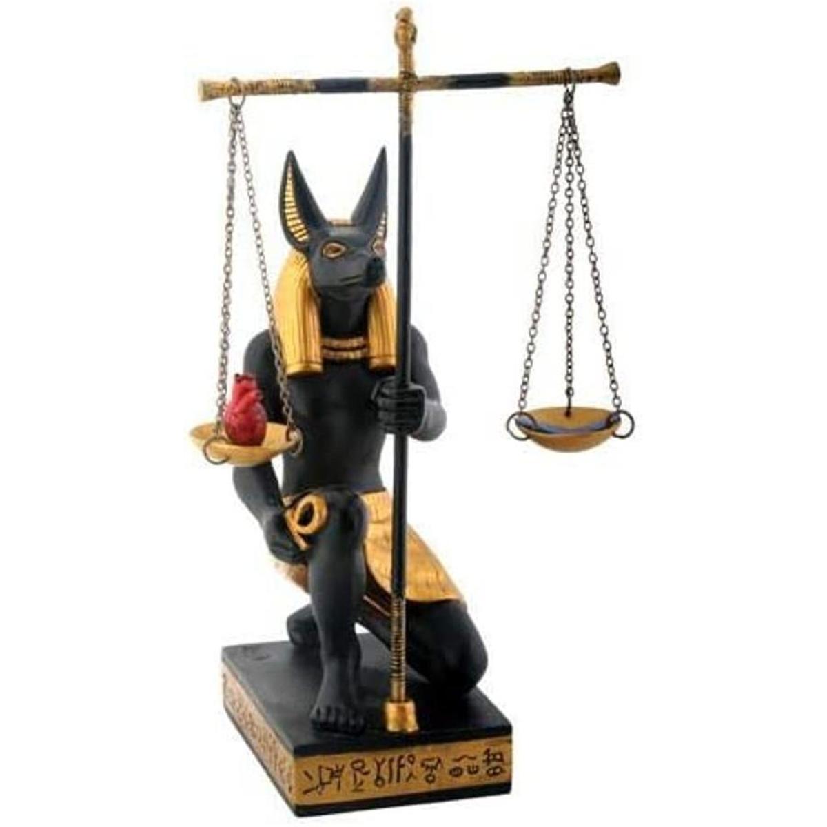 Figura de Anubis con la balanza de la justicia color