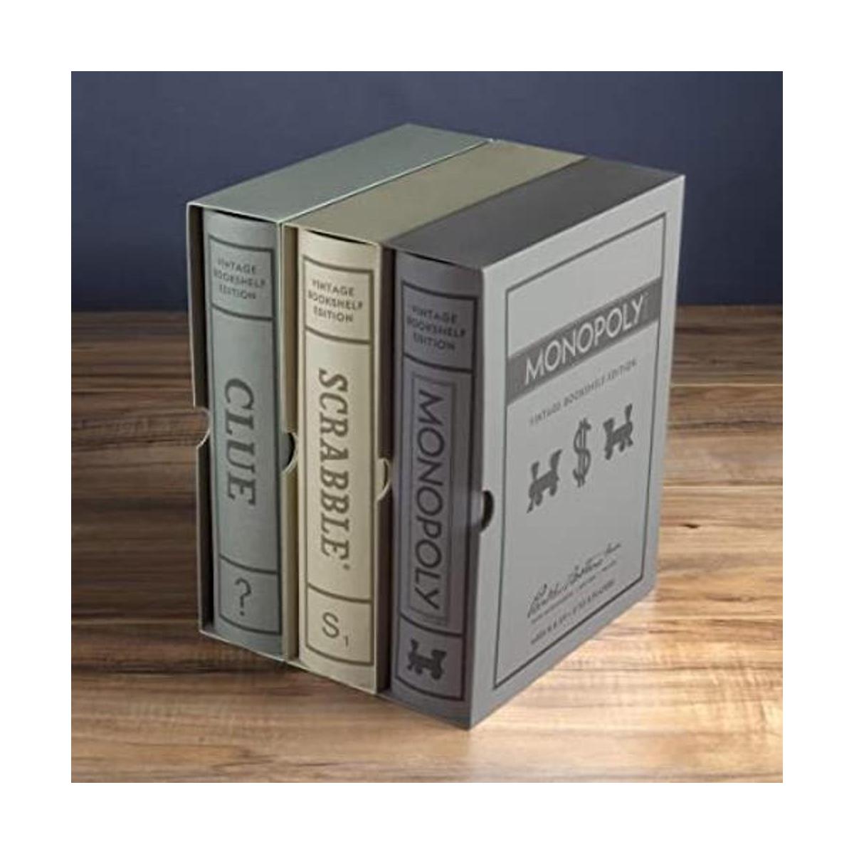 Colección de estante de juegos de mesa clásicos Scrabble