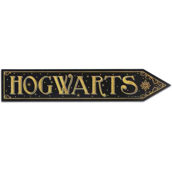 Open Road Brands Harry Potter Hogwarts Arrow Wood Wall_1