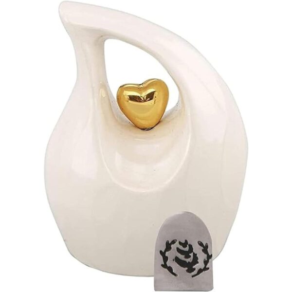 Urna de cremación con corazón de amor para cenizas