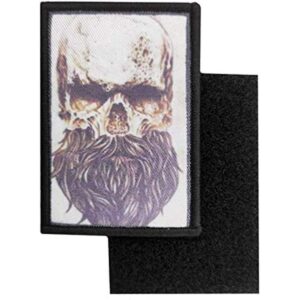 Parche bordado con diseño de calavera y barba_1