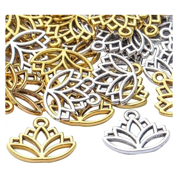 100pcs Lotus Charm Colgantes Aleación Yoga Lotus Flor