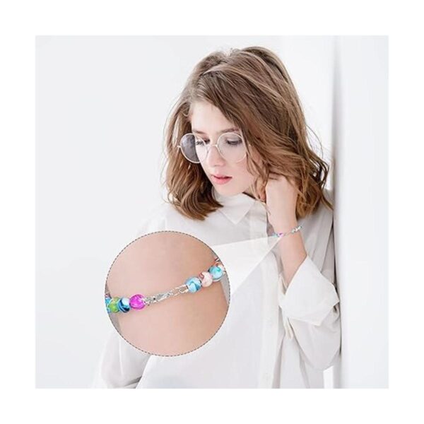 El juego de 880 piezas de accesorios para hacer joyas