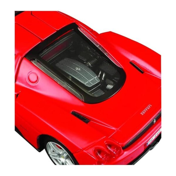 Kit de modelo de carro Maisto fundido a presión a escala_3