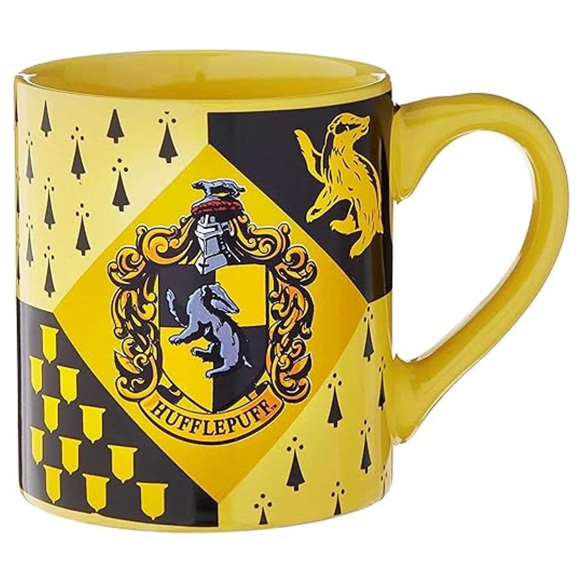 Silver Buffalo Harry Potter Hufflepuff House Crest Taza