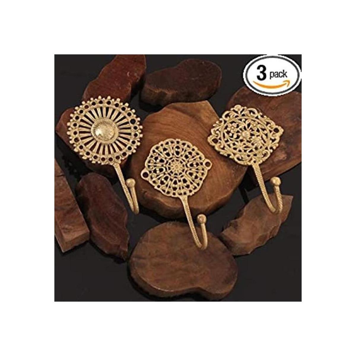 IndianShelf Lote de 4 ganchos de pared de latón multiusos
