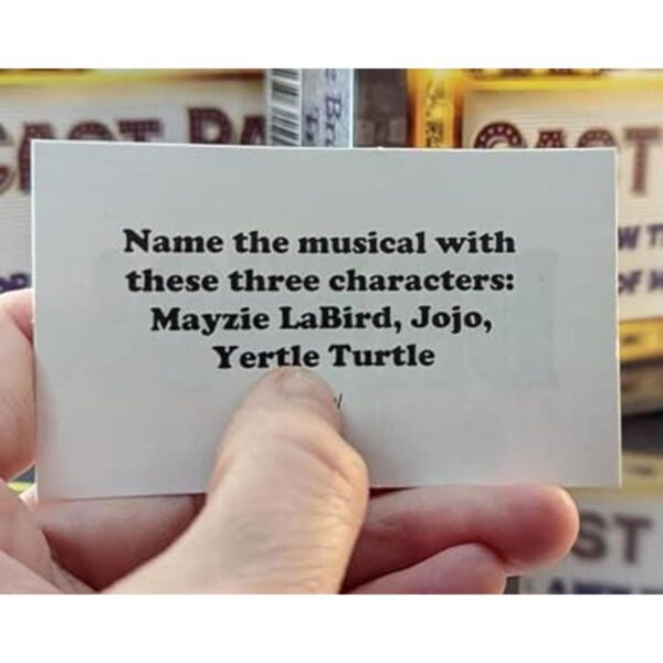 Fiesta CAST Un juego musical de trivia de Broadway_5