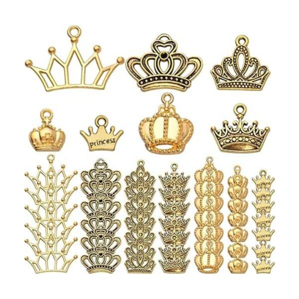 70pcs 7 estilos corona encantadores colgantes aleación 3D