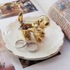 Adorable soporte de anillos de porcelana de lujo bandeja