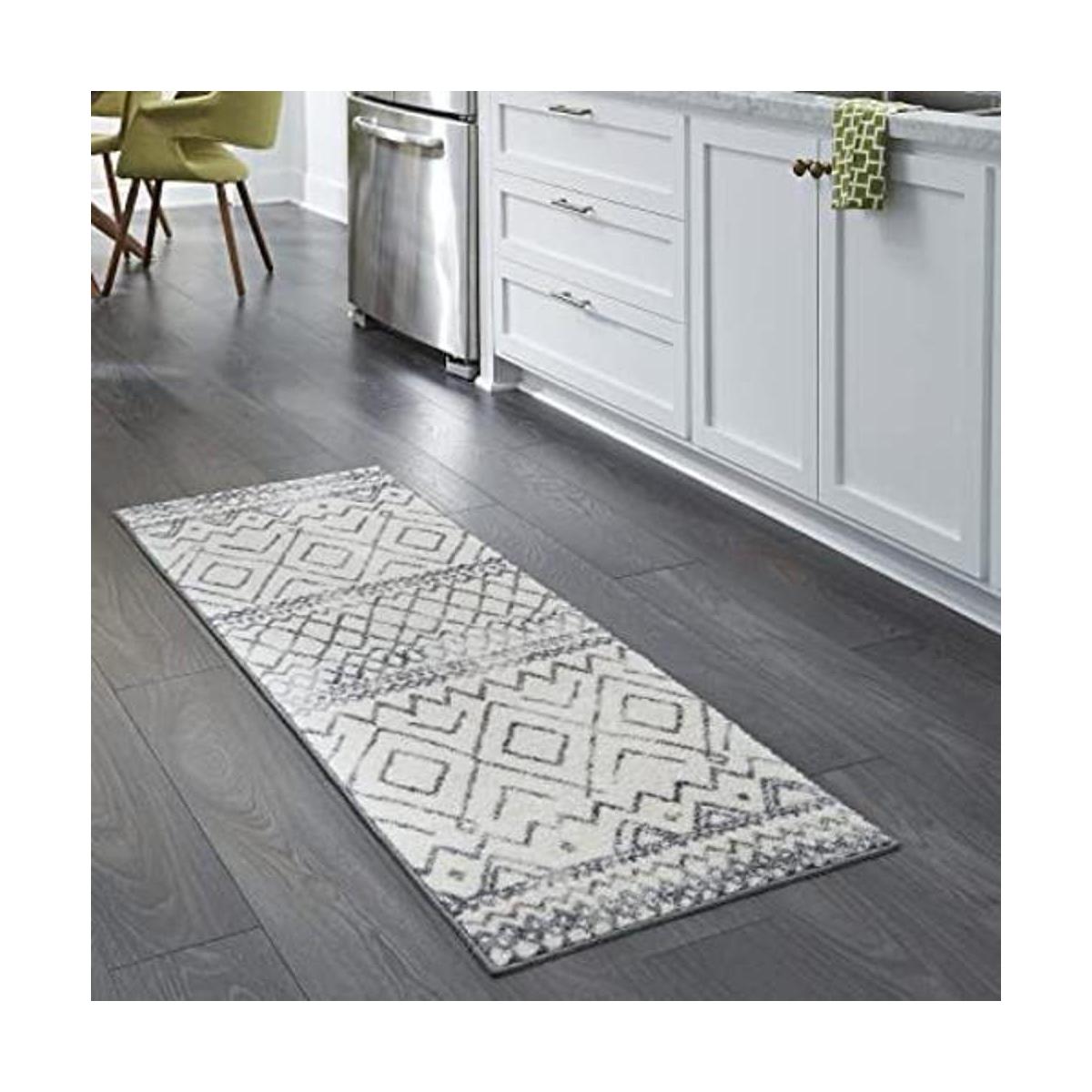 Alfombra de arce con diseño abstracto de diamante estilo