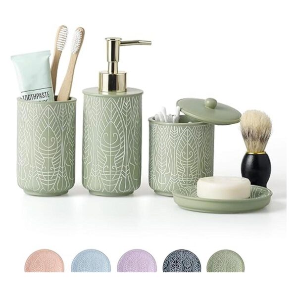 Juego de accesorios de baño de color verde pastel. Juego