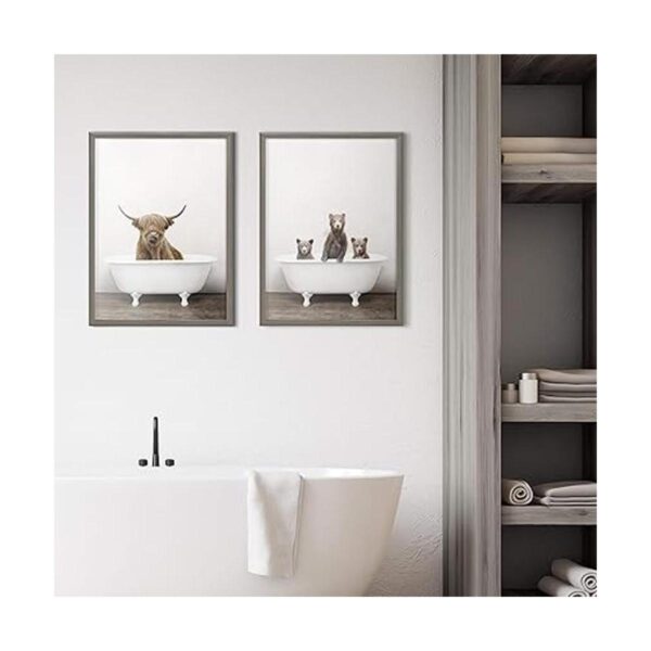 Kate and Laurel Blake Highland Cow in Tub Arte de pared_2