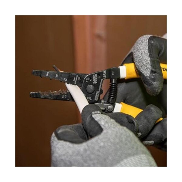 Pelacables curvo y alicates Klein Tools 11055_4
