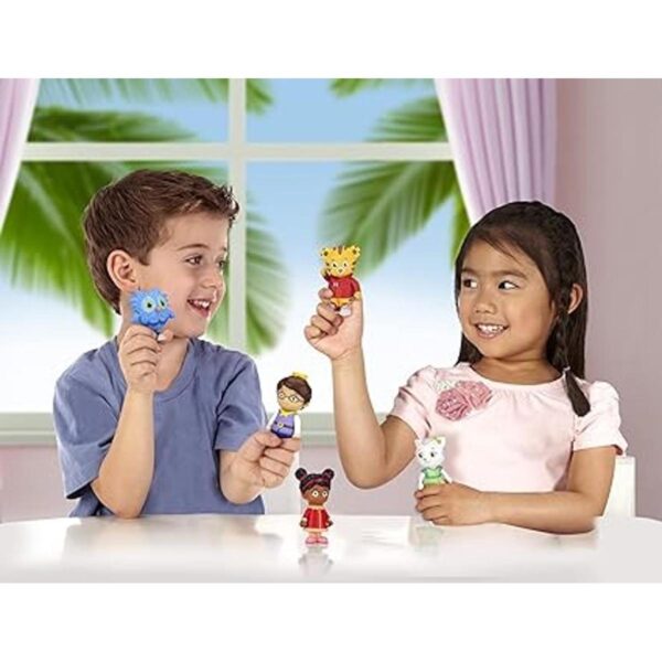 Juego de figuras de Daniel Tigers Neighborhood Paquete_2